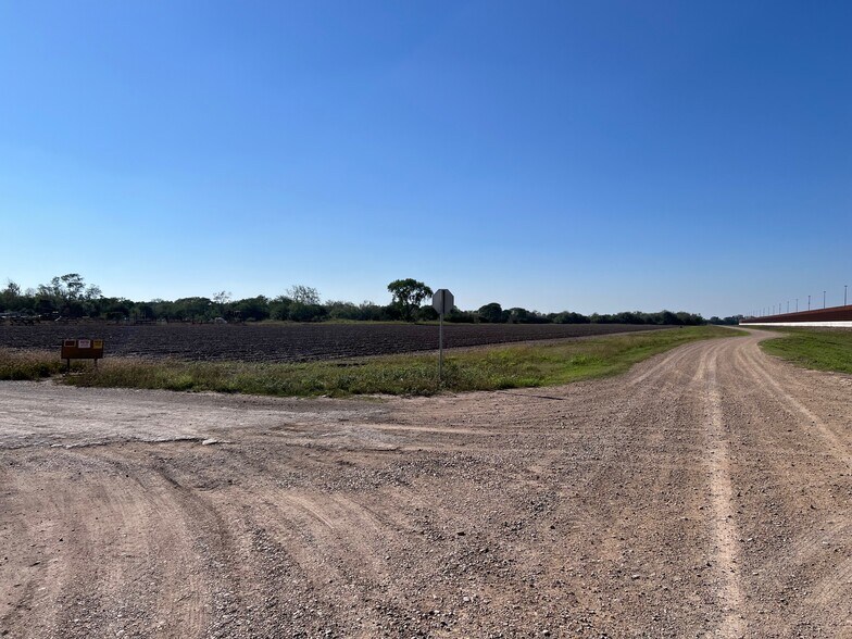 More Photos Of 271.62 Acs on West side of Pharr Intl. Bridge, Pharr Land For Sale