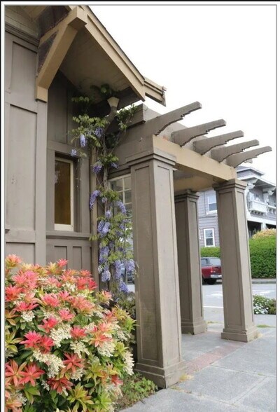 More Photos Of 1039 H St, Eureka Religious Facility For Sale