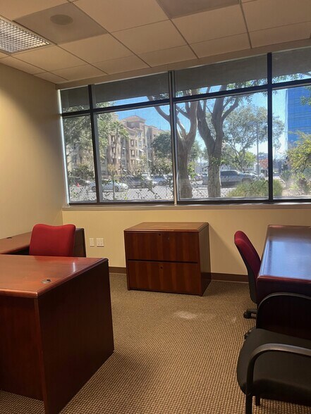 More Photos Of 1601 E Orangewood Ave, Anaheim Office For Lease