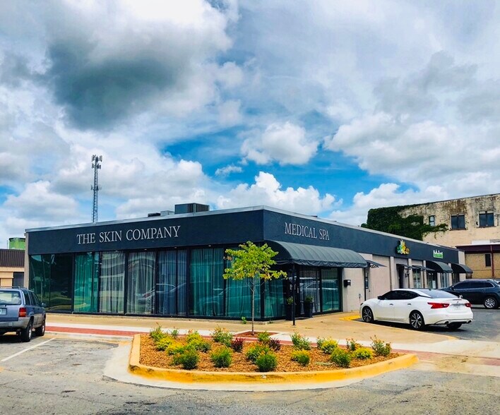More Photos Of 23 E Choctaw Ave, Mcalester Storefront For Lease