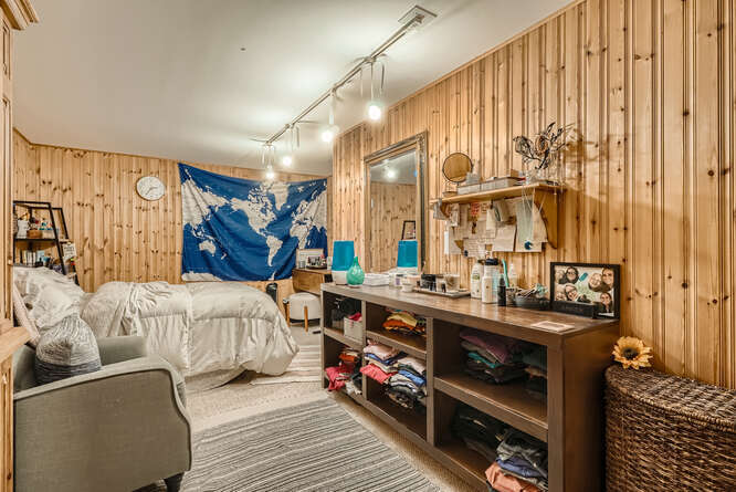 More Photos Of 2145 Kipling St, Lakewood Office Residential For Sale