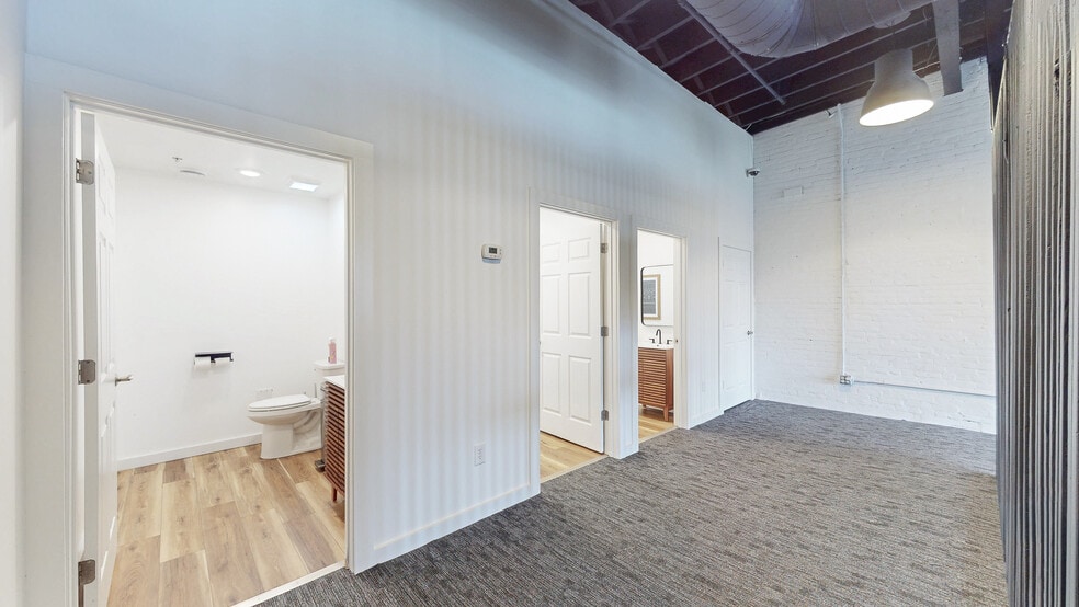 More Photos Of 2111 Center St, Cleveland Storefront Retail Office For Lease