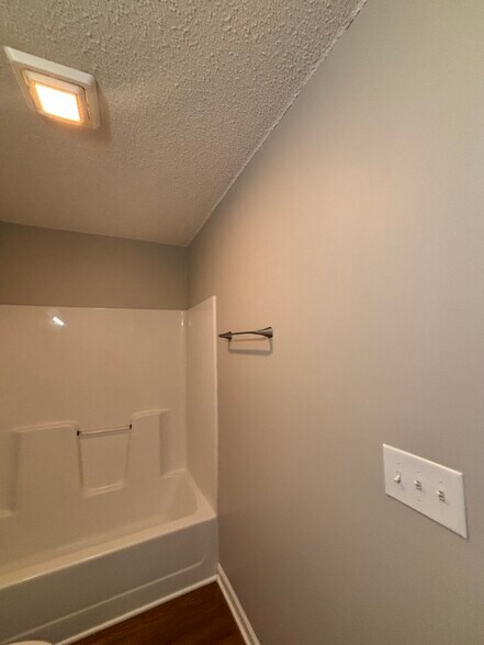 More Photos Of 2820 Plymouth Rd, Johnson City Apartments For Sale