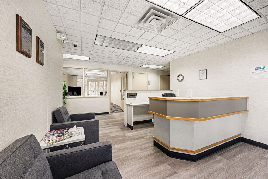 More Photos Of 401 W Morgan Rd, Ann Arbor Research And Development For Sale