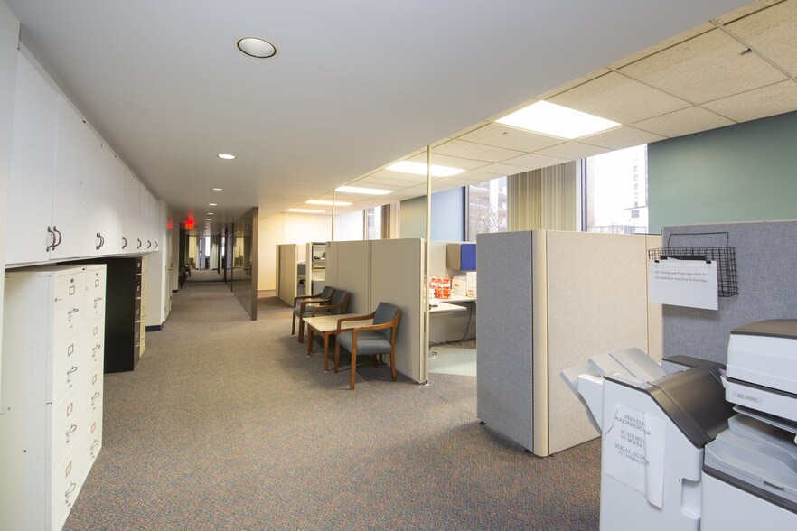 More Photos Of 151 S Rose St, Kalamazoo Office For Sale