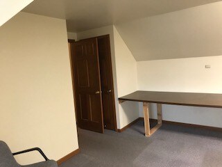 More Photos Of 102-104 Granby Dr, Cumberland Office For Lease
