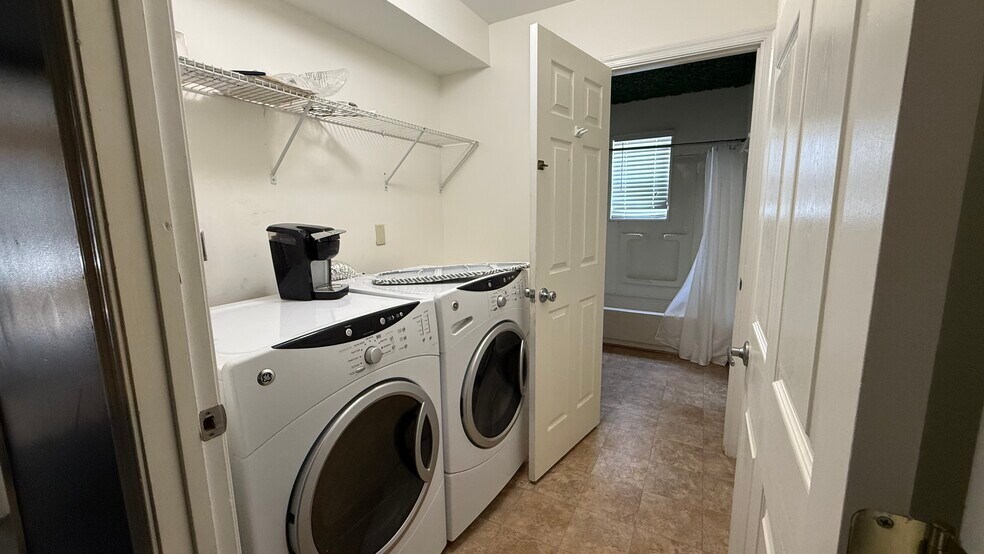 More Photos Of 5212 Astor Pl SE, Washington Assisted Living For Lease