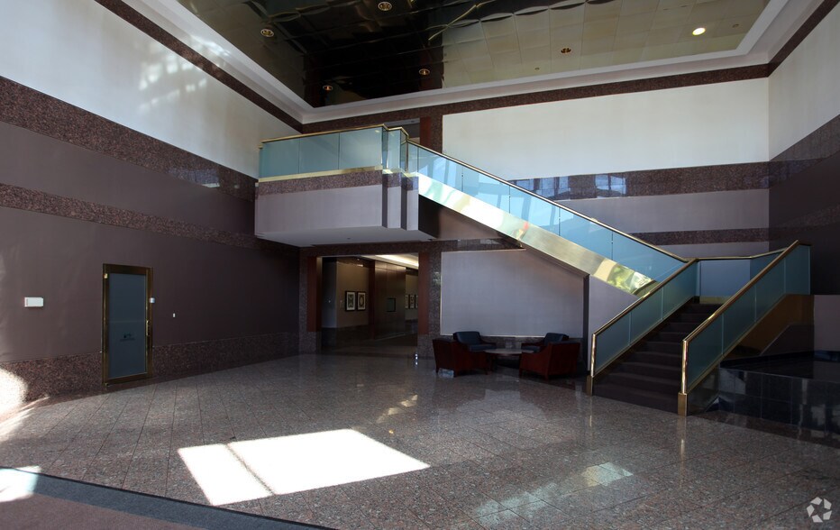 More Photos Of 7701 Greenbelt Rd, Greenbelt Office For Sale