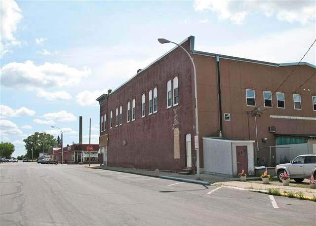 More Photos Of 148-150 Central Ave, Long Prairie Storefront Retail Residential For Lease