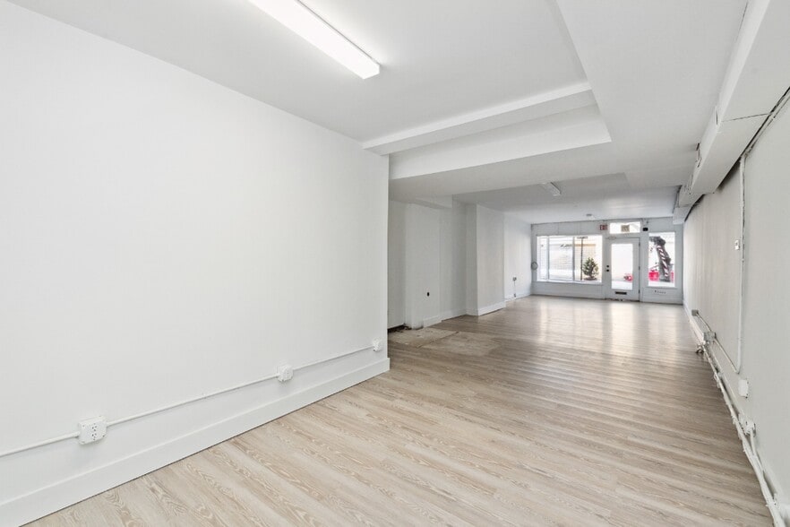 More Photos Of 773 Washington Blvd, Baltimore Storefront Retail Residential For Lease