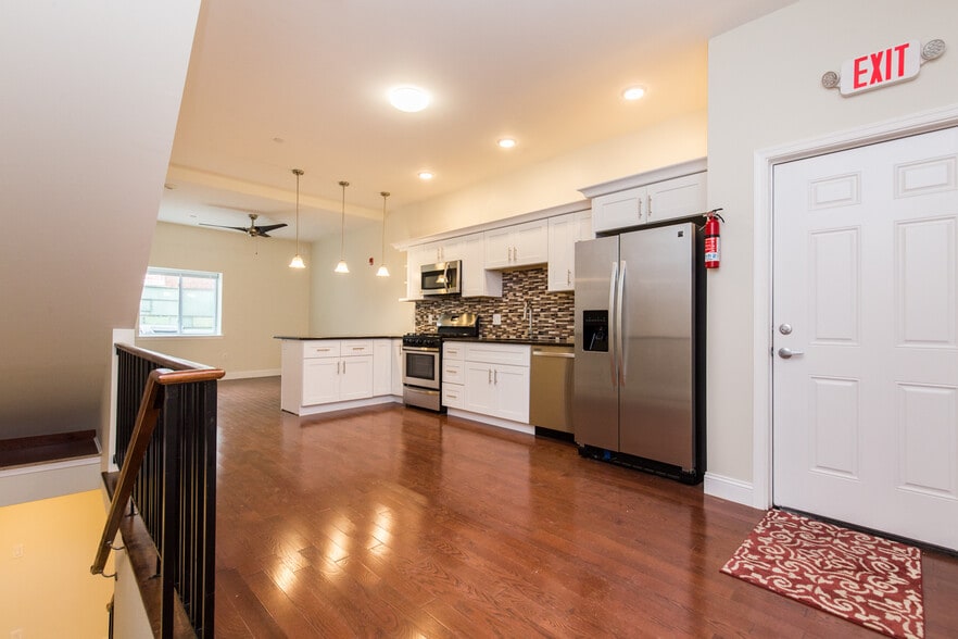 More Photos Of 1804 E Huntingdon St, Philadelphia Apartments For Sale