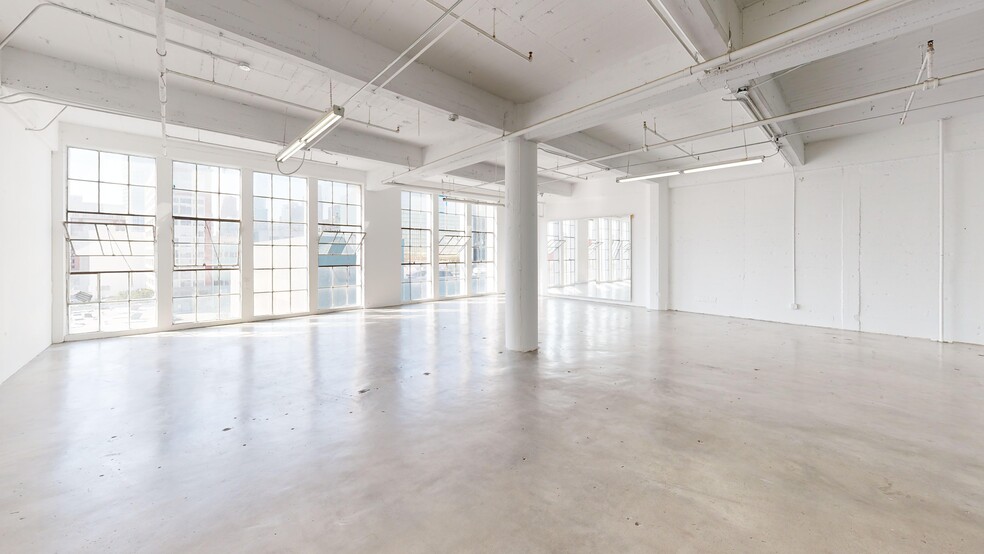 More Photos Of 1024 Santee St, Los Angeles Warehouse For Lease