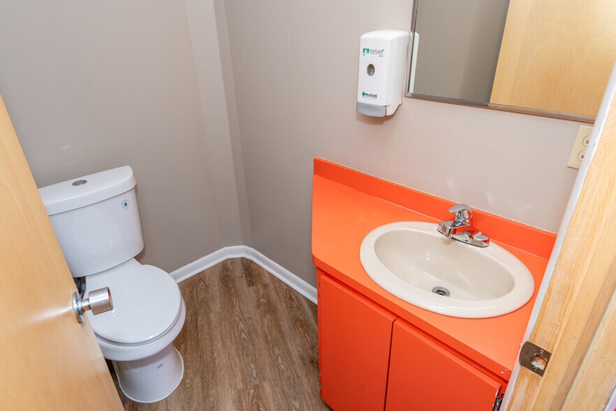 More Photos Of 6750 Brandt Pike, Huber Heights Medical For Lease