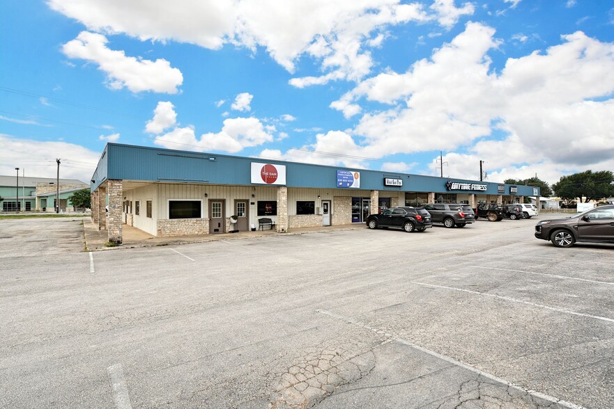 Primary Photo Of 1175 FM 2673, Canyon Lake Unknown For Lease