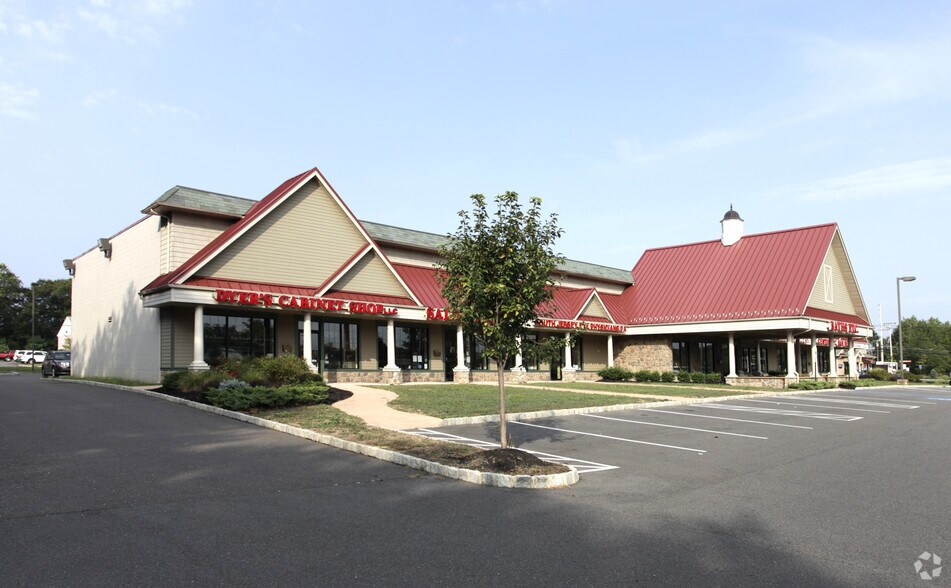 More Photos Of 401-415 Rt 539, Cream Ridge Storefront Retail Office For Lease