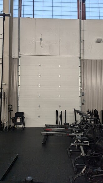 More Photos Of 4113 E Oakland Ave, Bloomington Industrial For Sale