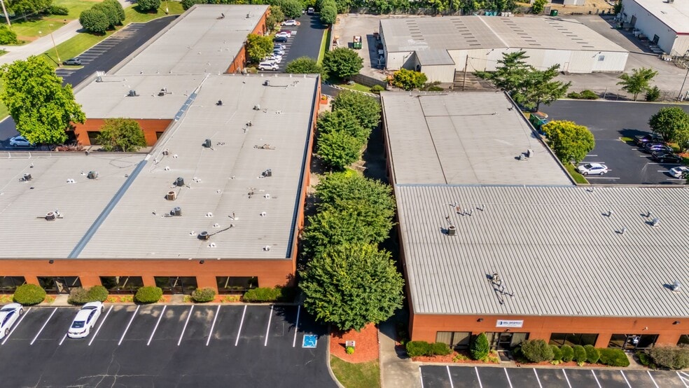 More Photos Of 104-176 Cude Ln, Madison Medical For Lease