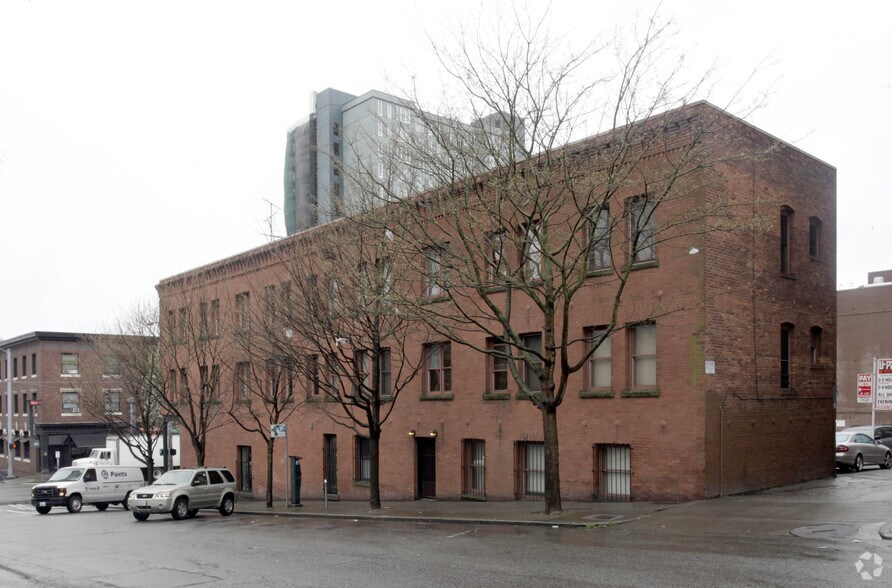 More Photos Of 2204 1st Ave, Seattle Storefront Retail Residential For Sale