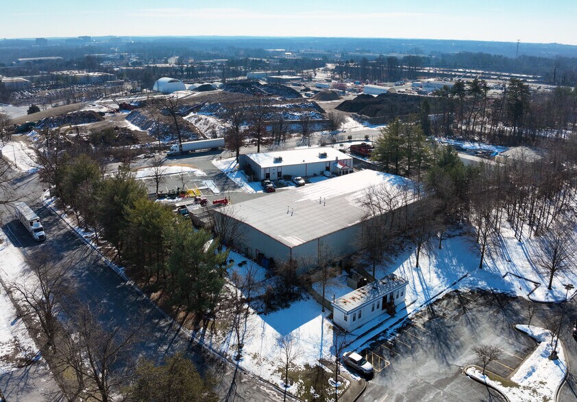 More Photos Of 8588-8592 Old Dorsey Run Rd, Jessup Warehouse For Lease