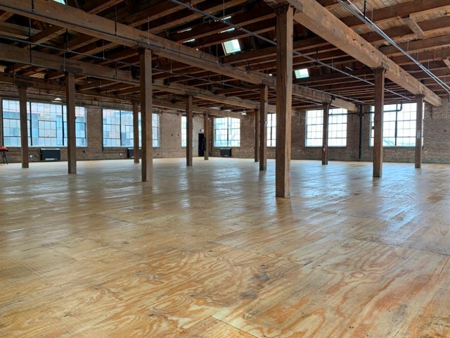 More Photos Of 4348 W Lake St, Chicago Warehouse For Lease