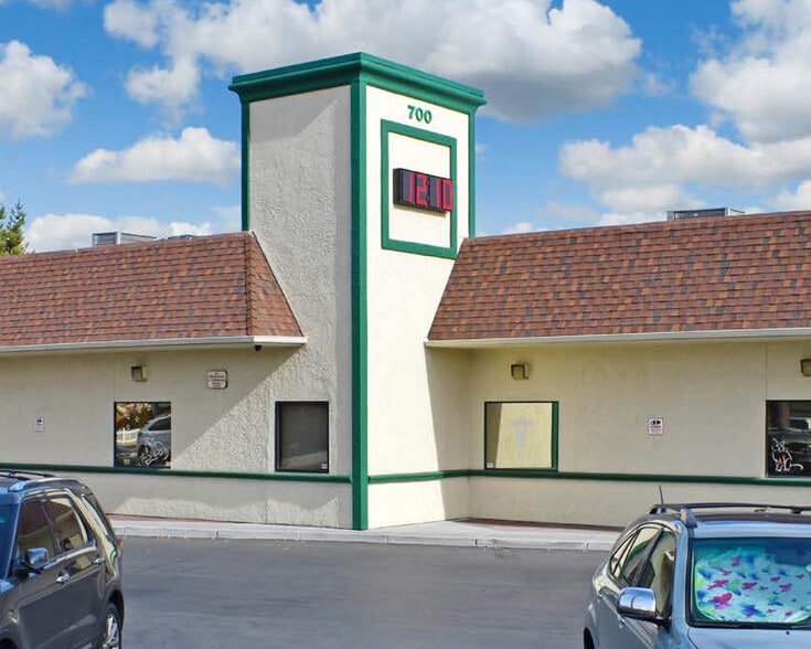 More Photos Of 700 Baring Blvd, Sparks General Retail For Sale