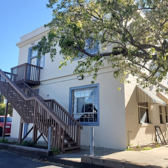 More Photos Of 960 Grant St, Benicia Office For Lease