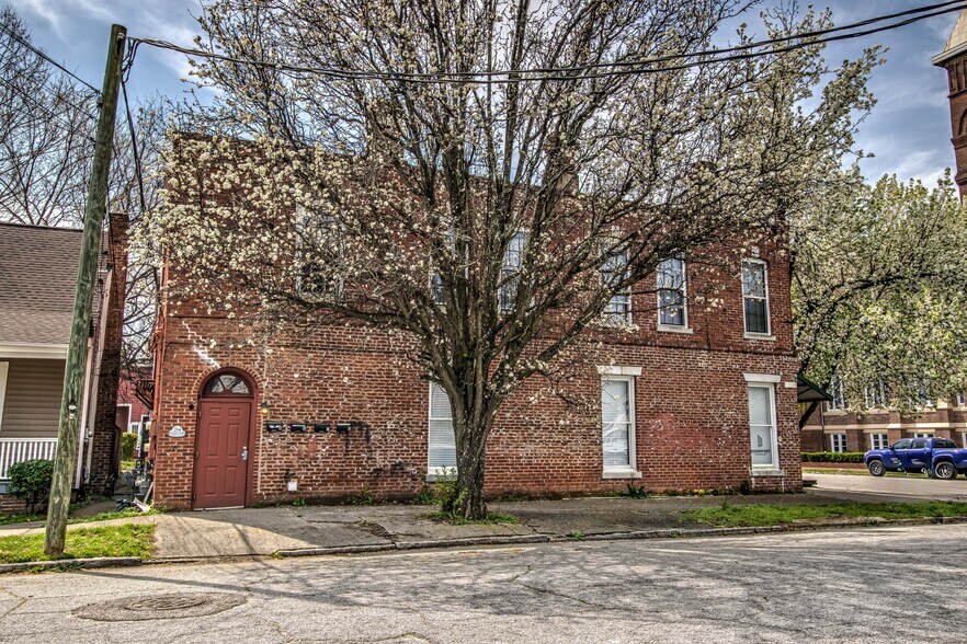 More Photos Of 602-604 3rd St, Augusta Apartments For Sale