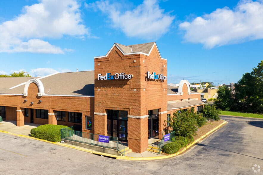 More Photos Of 2232-2430 Eastern Blvd, Montgomery Unknown For Lease