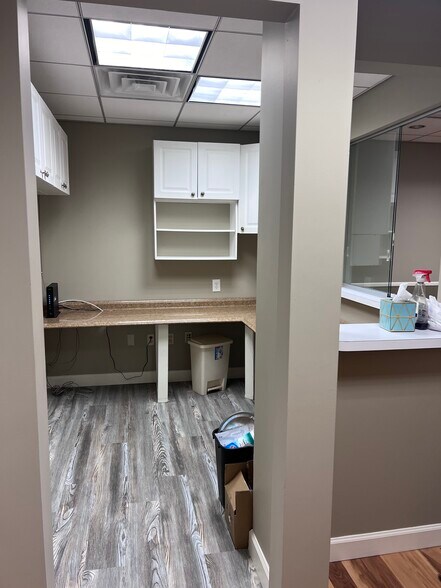 More Photos Of 7610 Carroll Ave, Takoma Park Medical For Lease