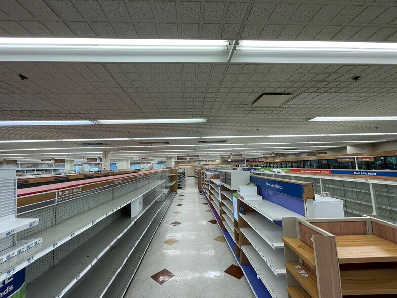 More Photos Of 1679 Bedford Ave, Brooklyn General Retail For Sale