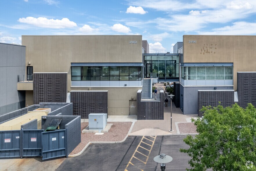 More Photos Of 2716-2810 S Market St, Gilbert Unknown For Lease