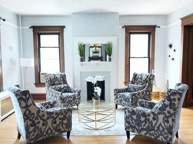 More Photos Of 1493 University Ave, Morgantown Sorority Fraternity House For Lease