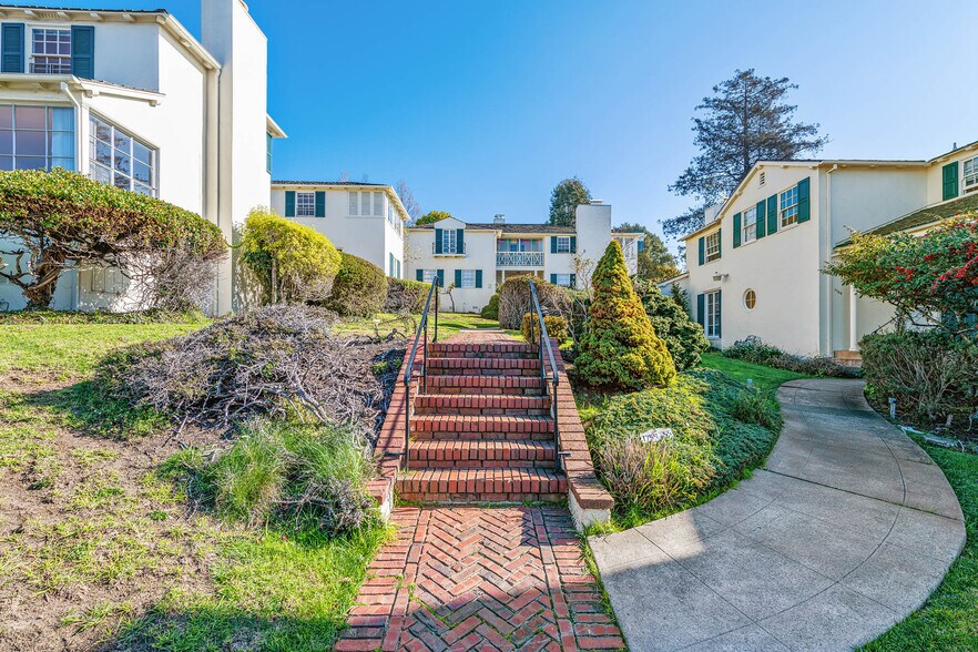 More Photos Of 1739 Spruce St, Berkeley Apartments For Sale