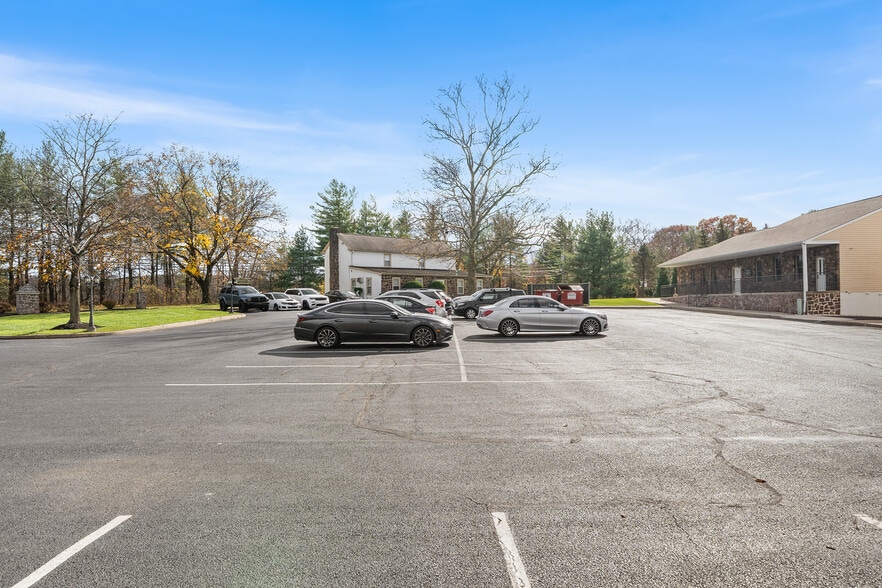 More Photos Of 133 Level Rd, Collegeville Office For Lease