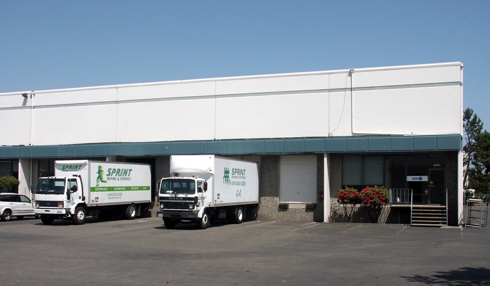 More Photos Of 18608-18628 72nd Ave S, Kent Warehouse For Lease