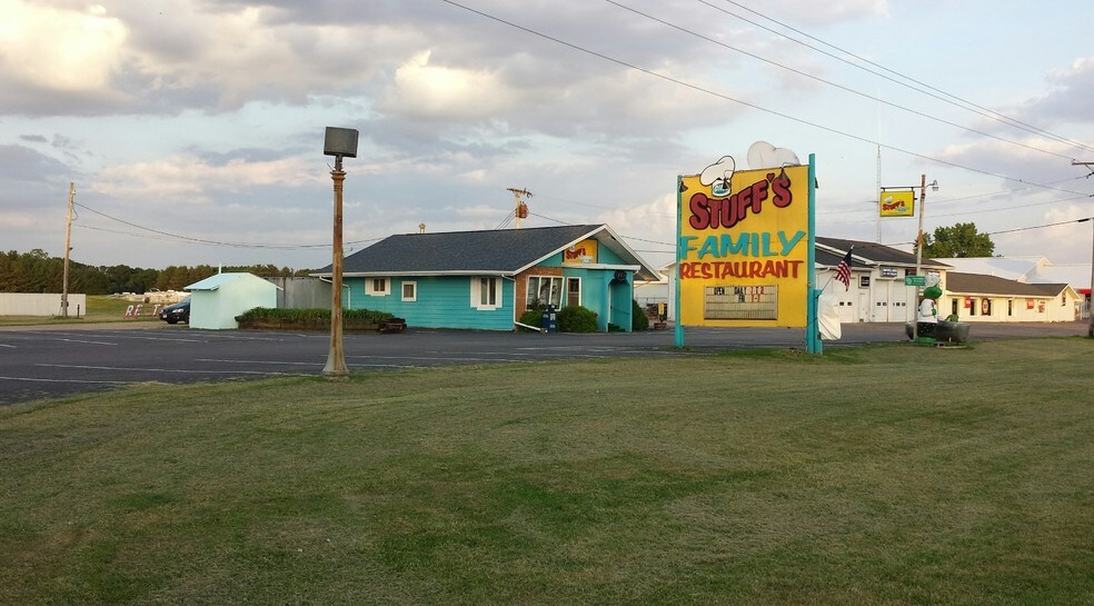 More Photos Of 4144 State Highway 13, Wisconsin Dells Restaurant For Sale