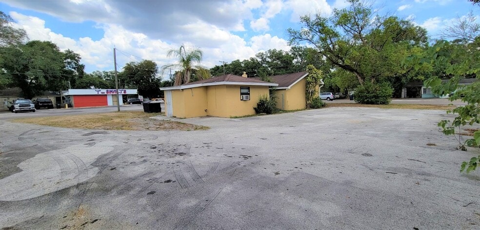 More Photos Of 1901 W Sligh Ave, Tampa Office For Sale