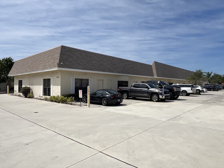 Primary Photo Of 208 N US Highway 1, Tequesta Warehouse For Lease