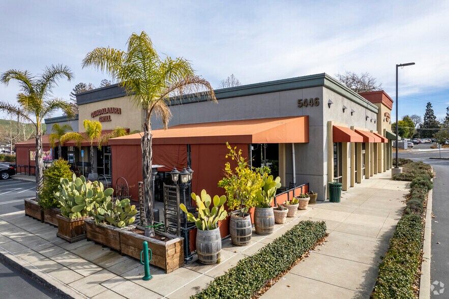 More Photos Of 5400 Ygnacio Valley Rd, Concord Unknown For Lease