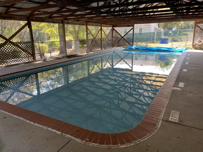 More Photos Of 1101 & 1105 Balsam Rd, Columbia Schools For Sale