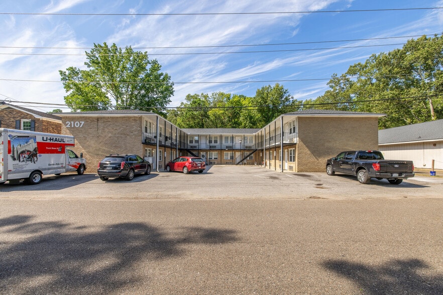 More Photos Of 2107 Rondo St, Charleston Apartments For Sale