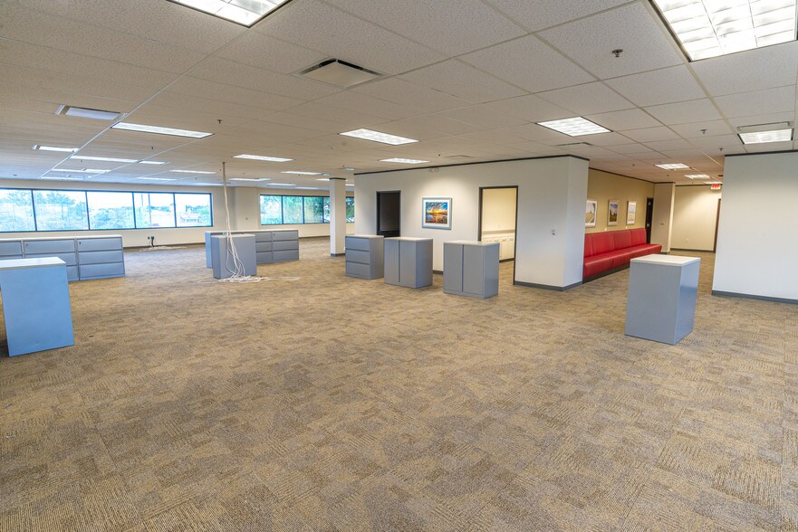 More Photos Of 3409 N Central Expy, Plano Office For Lease