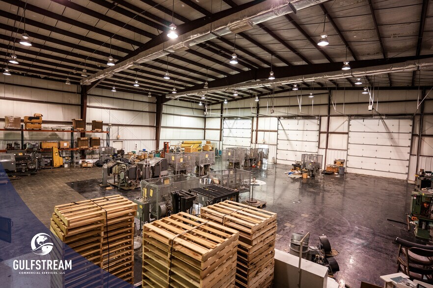 More Photos Of 5620 Old 54 hwy, Philpot Warehouse For Sale