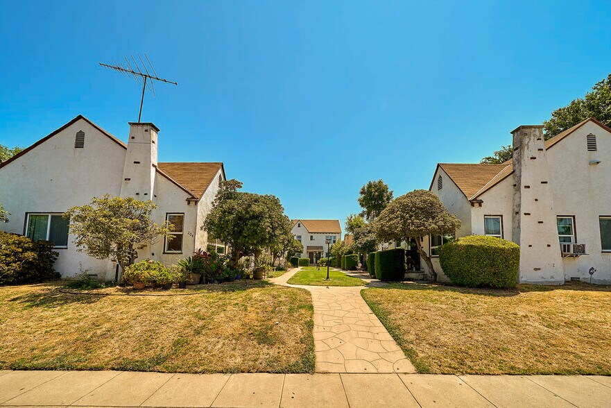 Primary Photo Of 204 S Olive Ave, Alhambra Apartments For Sale
