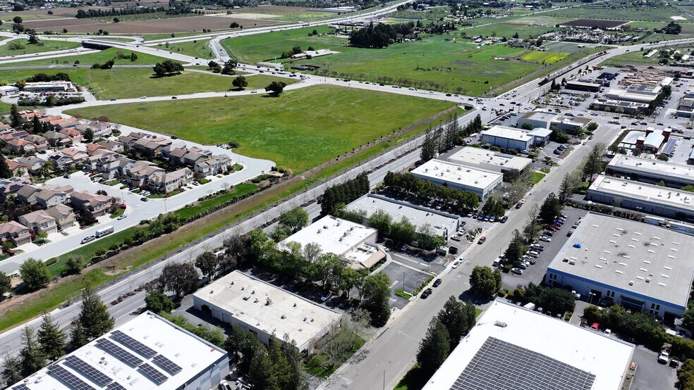 More Photos Of 16120 Caputo Dr, Morgan Hill Manufacturing For Lease