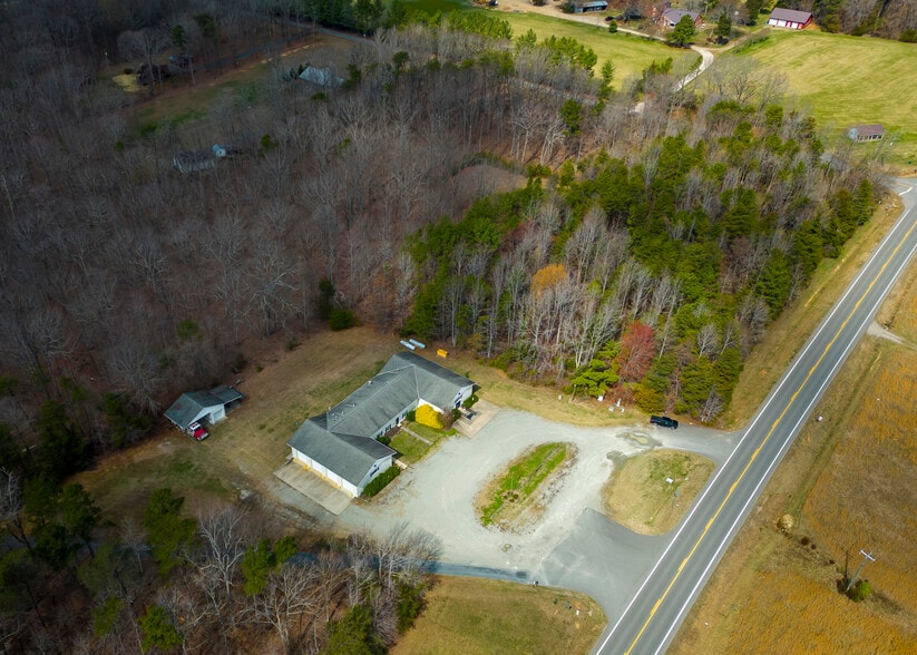 More Photos Of 1667 Cartersville Rd, Cartersville Flex For Sale