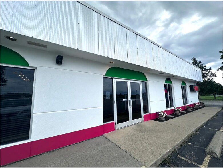 More Photos Of 3350 Lake Jericho Rd, Smithfield Restaurant For Lease