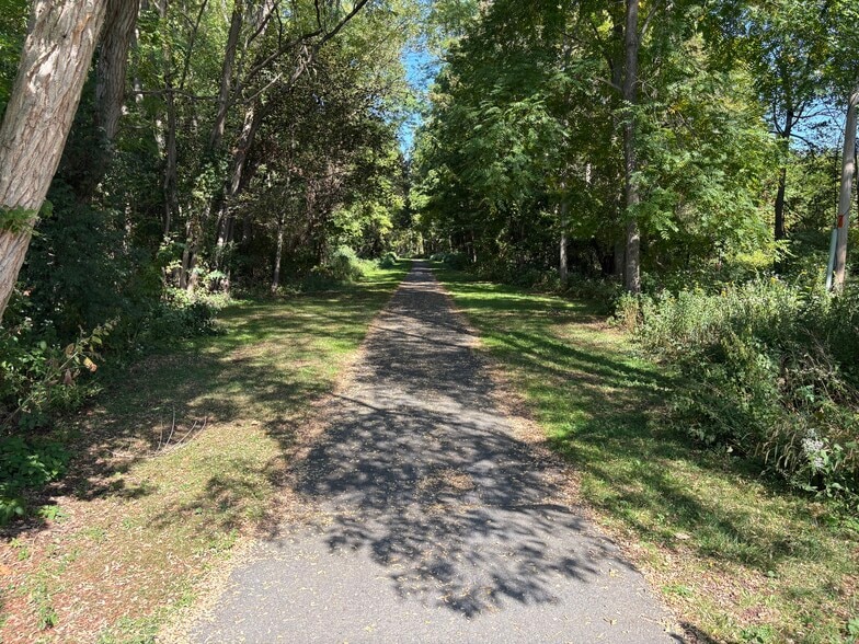 More Photos Of 101 Erie St, Amsterdam Warehouse For Sale