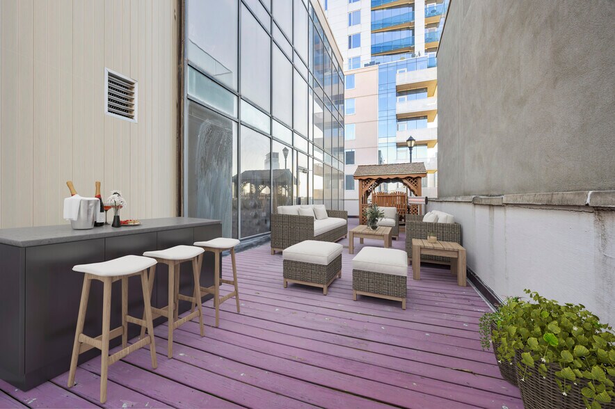 More Photos Of 5-14 51st Ave, Long Island City Storefront Retail Office For Lease