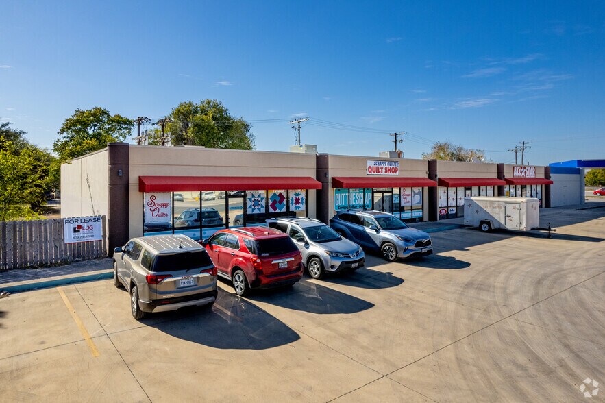 Primary Photo Of 1190-1196 FM 78, Schertz General Retail For Lease